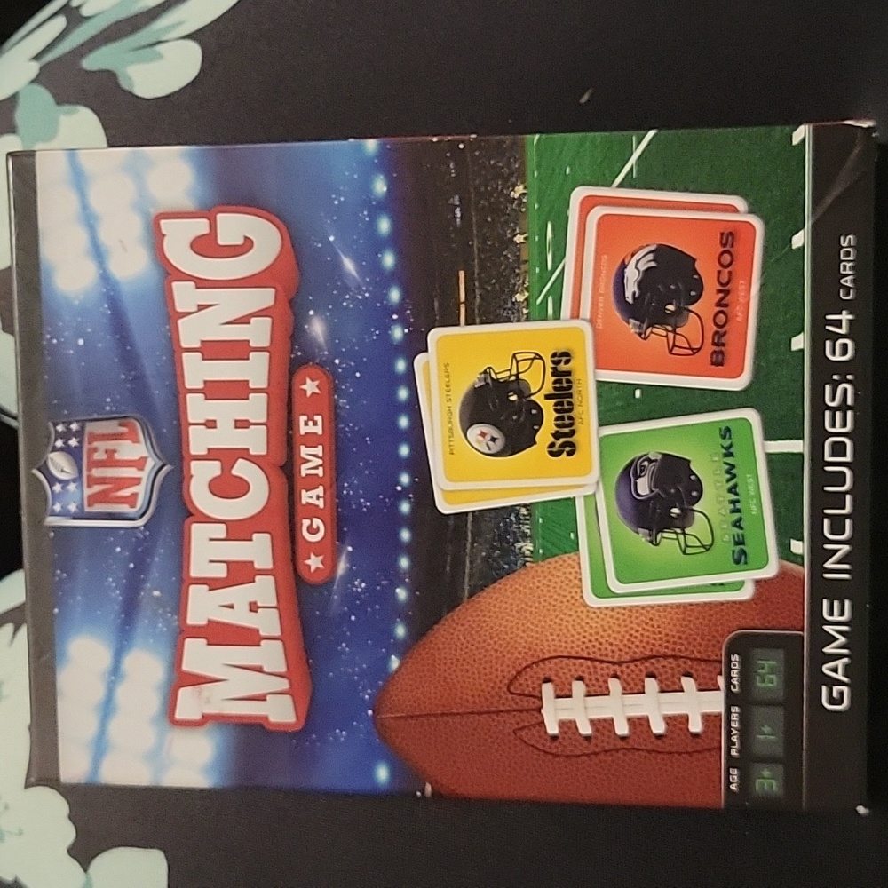 NFL Matching Game NEW IN SEALED PACKAGE